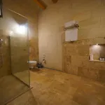 Design Cave Hotel