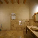 Design Cave Hotel 4*