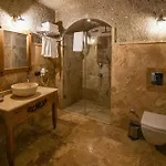 Design Cave Hotel 4*