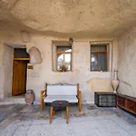 Hotel Design Cave 4*