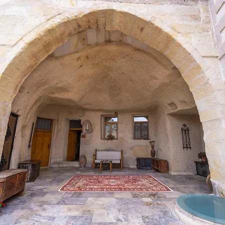 Design Cave מלון גורמה