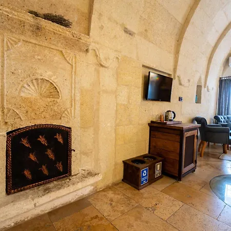 מלון Design Cave גורמה
