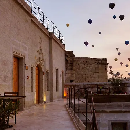 Design Cave 4* Γκόρεμε